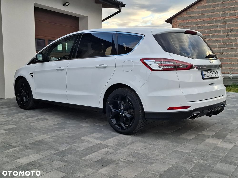 Ford S-Max 2.0 TDCi Titanium PowerShift - 22