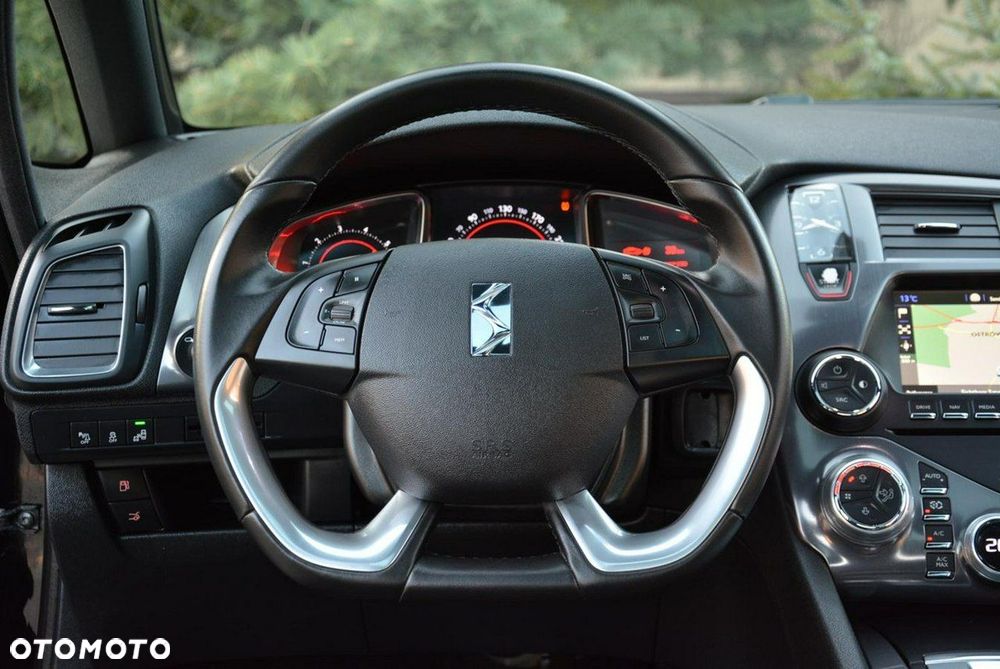 Citroën DS5 2.0 BlueHDi SoChic - 24