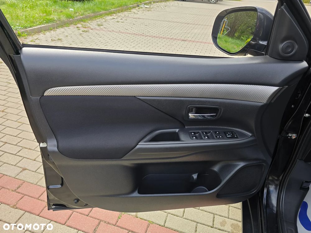Mitsubishi Outlander 2.0 2WD Edition - 18
