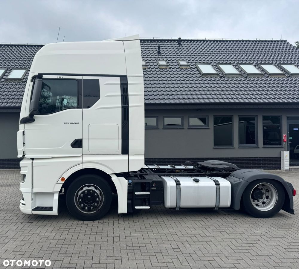 MAN TGX - 4