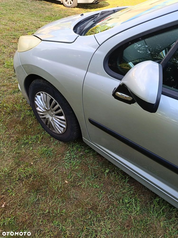 Peugeot 207 1.4 Presence - 6
