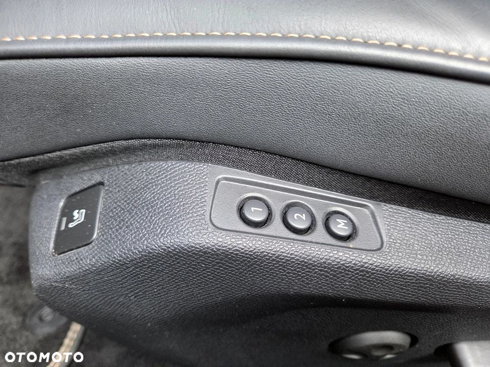 Peugeot 508 BlueHDi 160 EAT8 Allure - 23