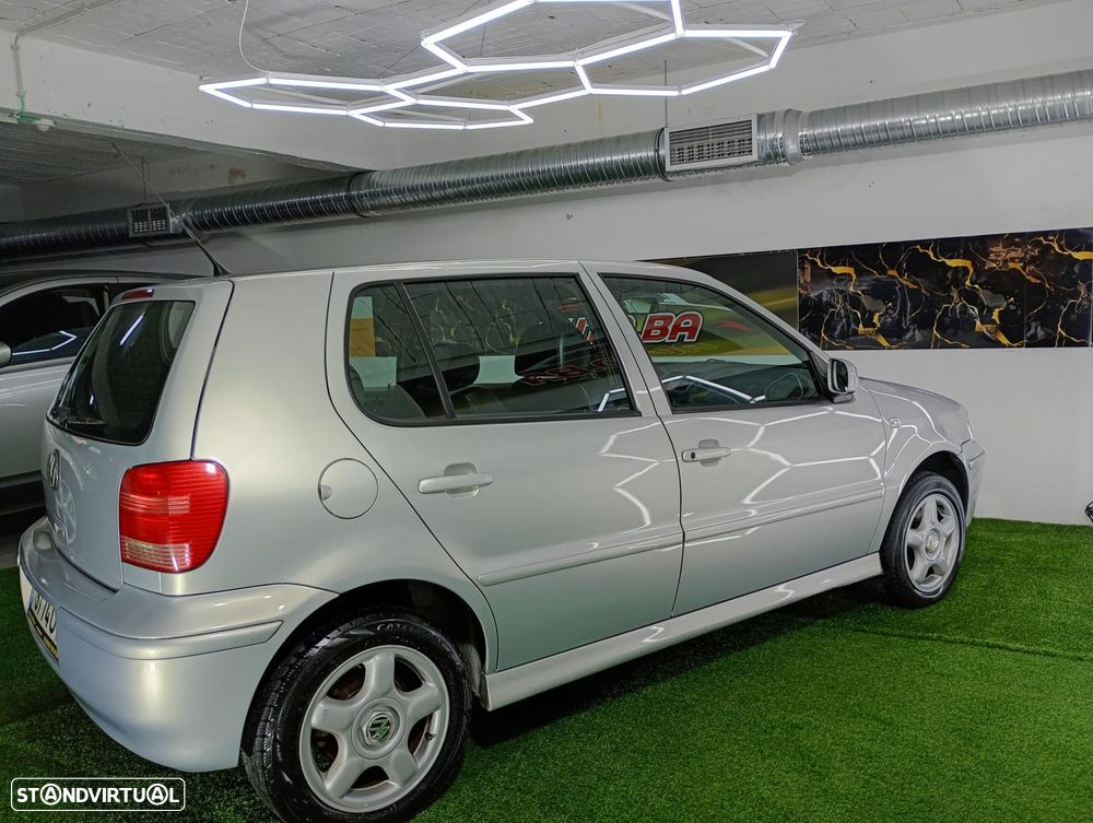 VW Polo 1.4 TDi Confortline ABS - 35