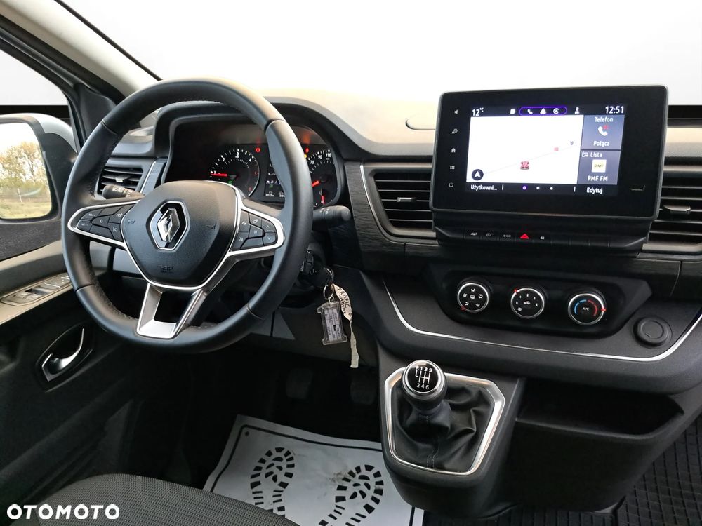 Renault Trafic - 14
