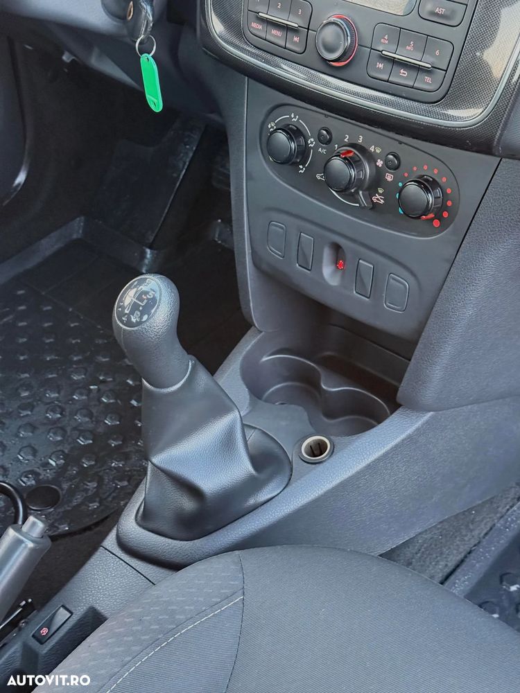 Dacia Logan 0.9 TCe Ambiance - 13