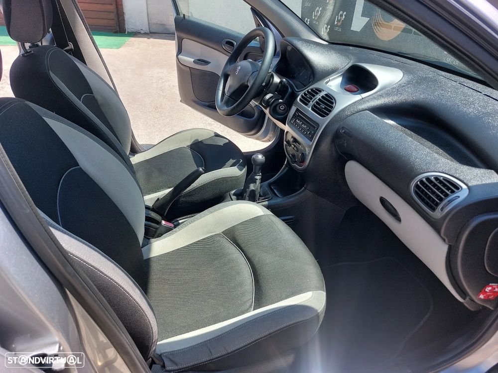 Peugeot 206 1.4 HDi Look - 11