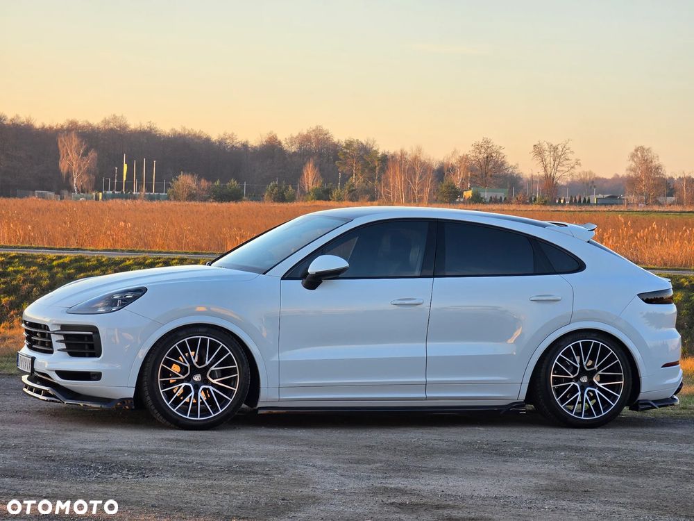Porsche Cayenne - 22