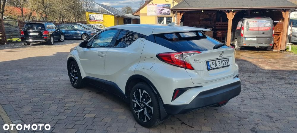 Toyota C-HR - 6