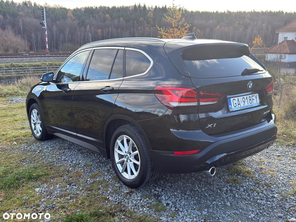 BMW X1 sDrive18i - 6