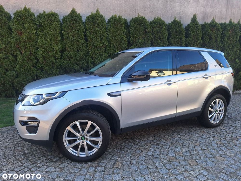 Land Rover Discovery Sport 2.0 D150 R-Dynamic HSE - 24