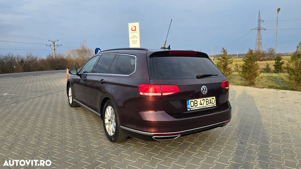 Volkswagen Passat 2.0 TDI DSG Highline - 9