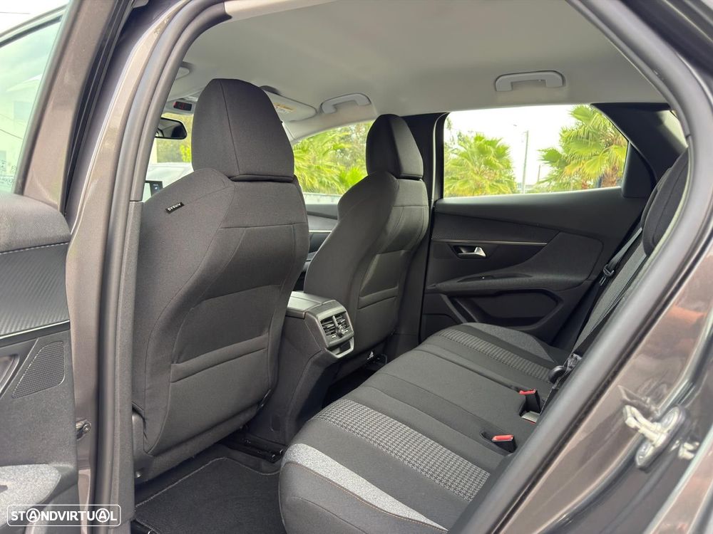 Peugeot 3008 1.5 BlueHDi Active Pack - 17