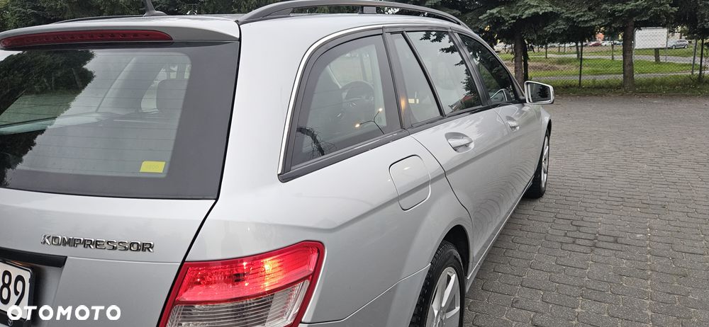 Mercedes-Benz Klasa C 180 Kompressor Classic - 18