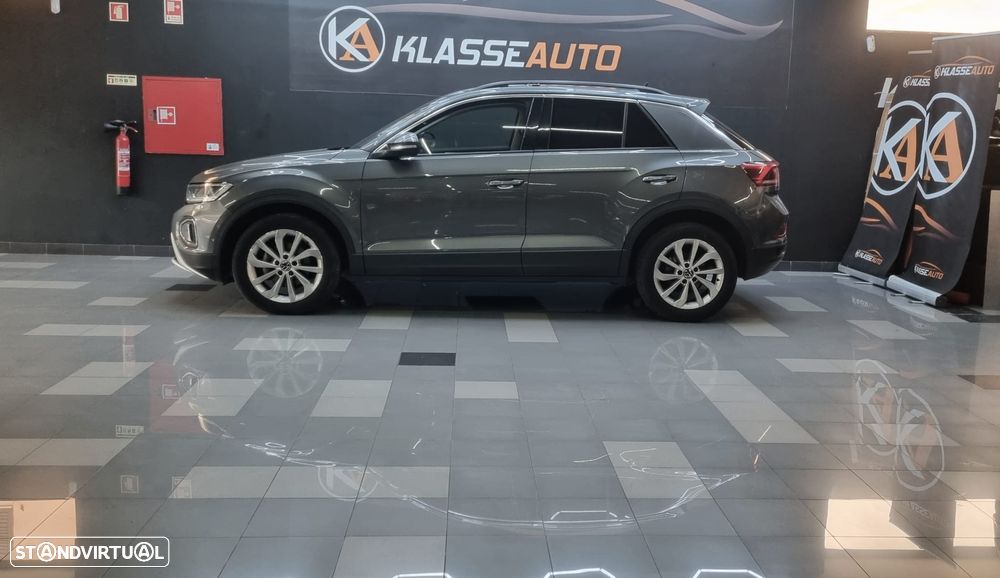 VW T-Roc 1.0 TSI Urban - 1