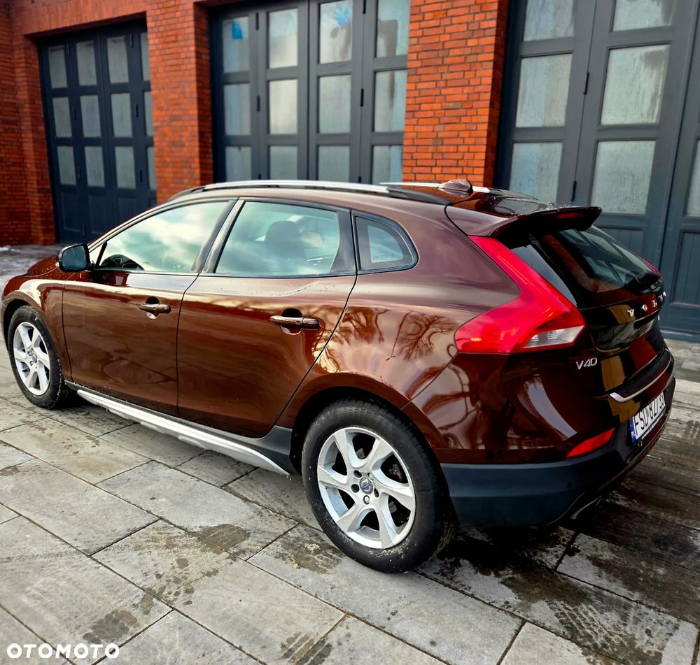 Volvo V40 Cross Country D4 Geartronic Summum - 5