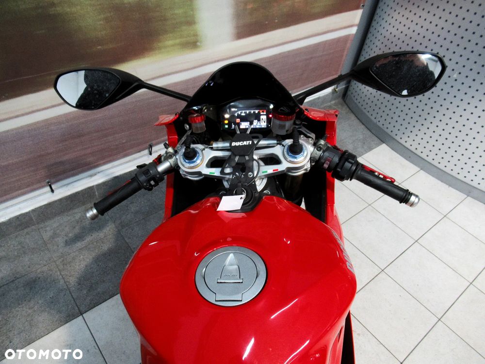Ducati 1199 Panigale - 10