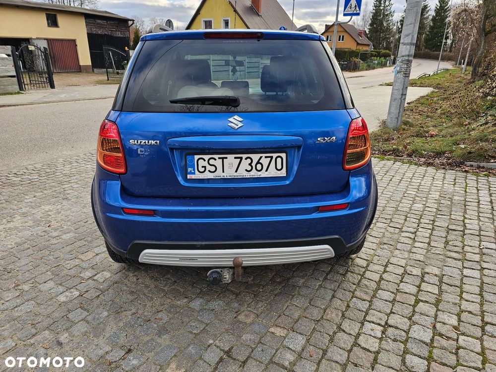 Suzuki SX4 - 5