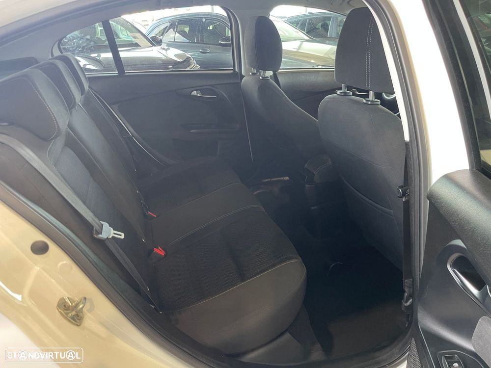 Fiat Tipo 1.3 M-Jet Lounge - 26