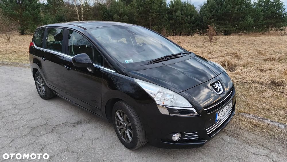 Peugeot 5008 - 2