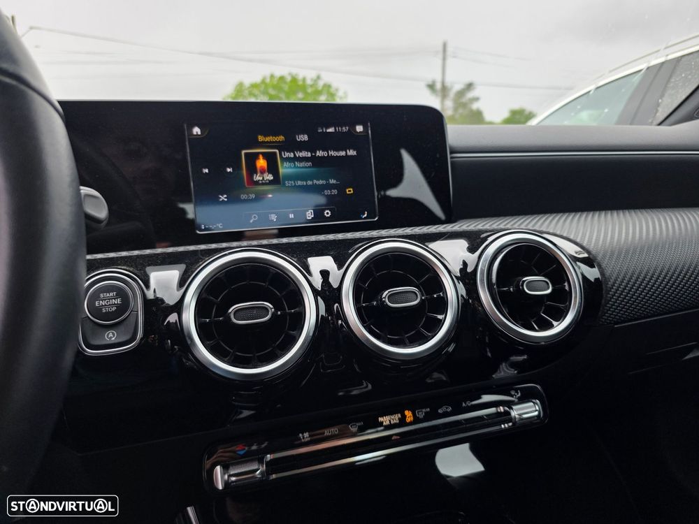 Mercedes-Benz CLA 180 d - 9