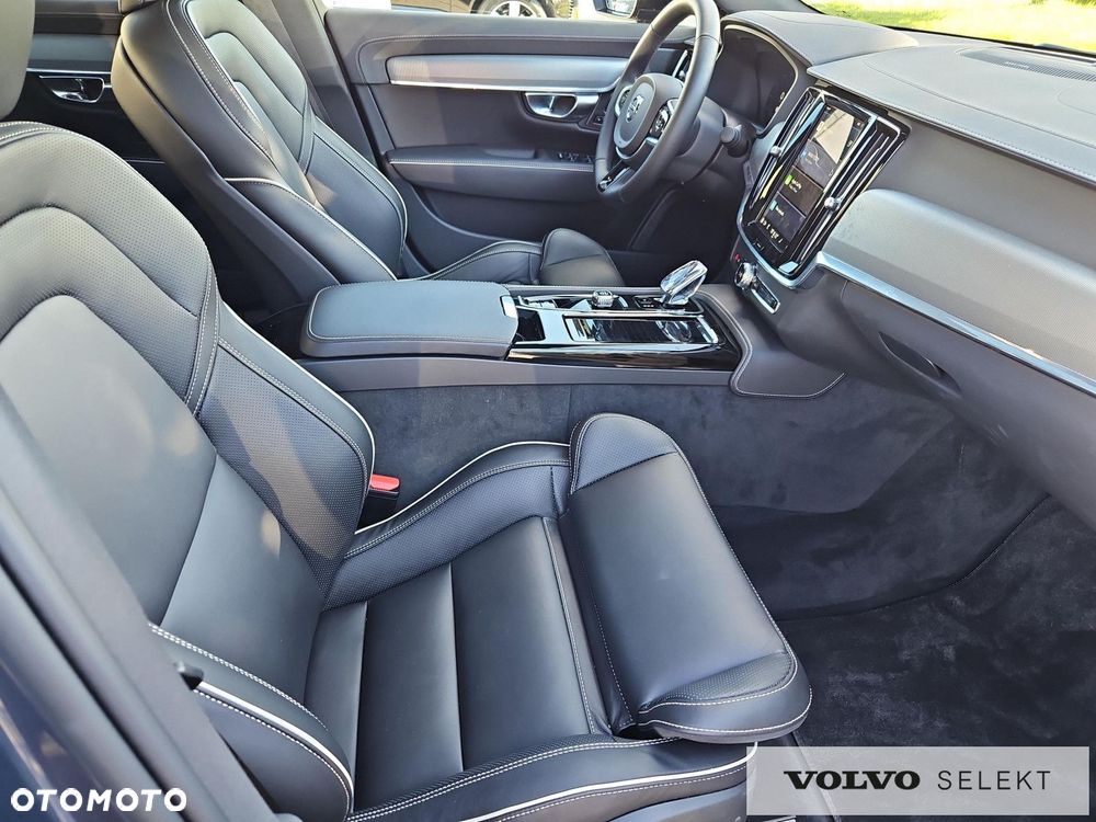 Volvo S90 T8 AWD Plug-In Hybrid Plus Dark - 12