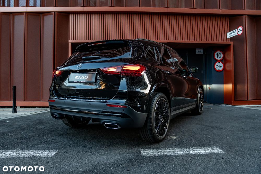 Mercedes-Benz GLA 200 mHEV AMG Line 7G-DCT - 8