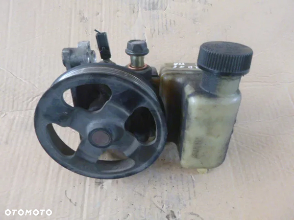 POMPA WSPOMAGANIA MAZDA 3 BK 1.6 16V 03-09