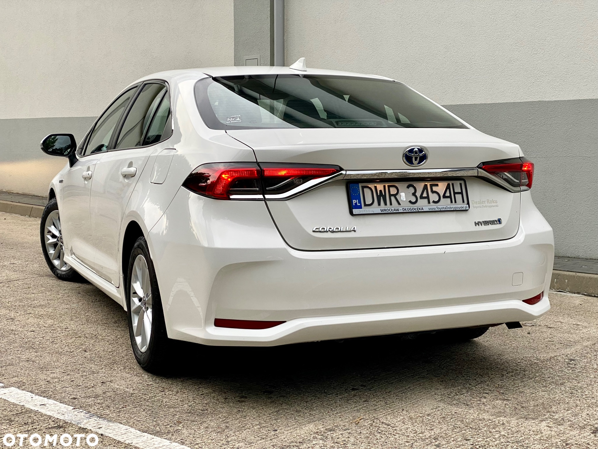 Toyota Corolla 1.8 Hybrid Comfort - 14
