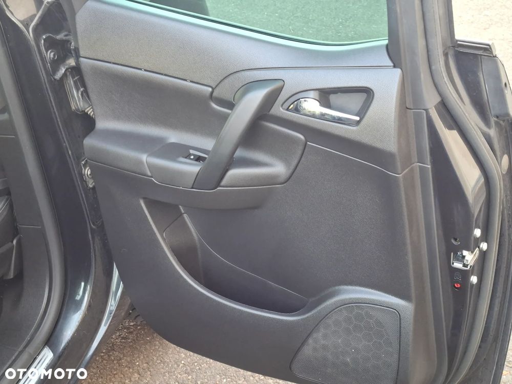 Opel Meriva 1.4 T Cosmo - 24
