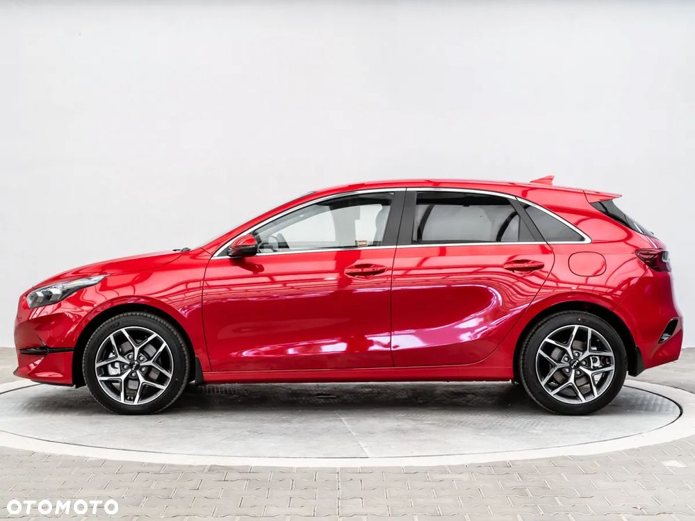 Kia Ceed 1.5 T-GDI Tribute DCT - 2