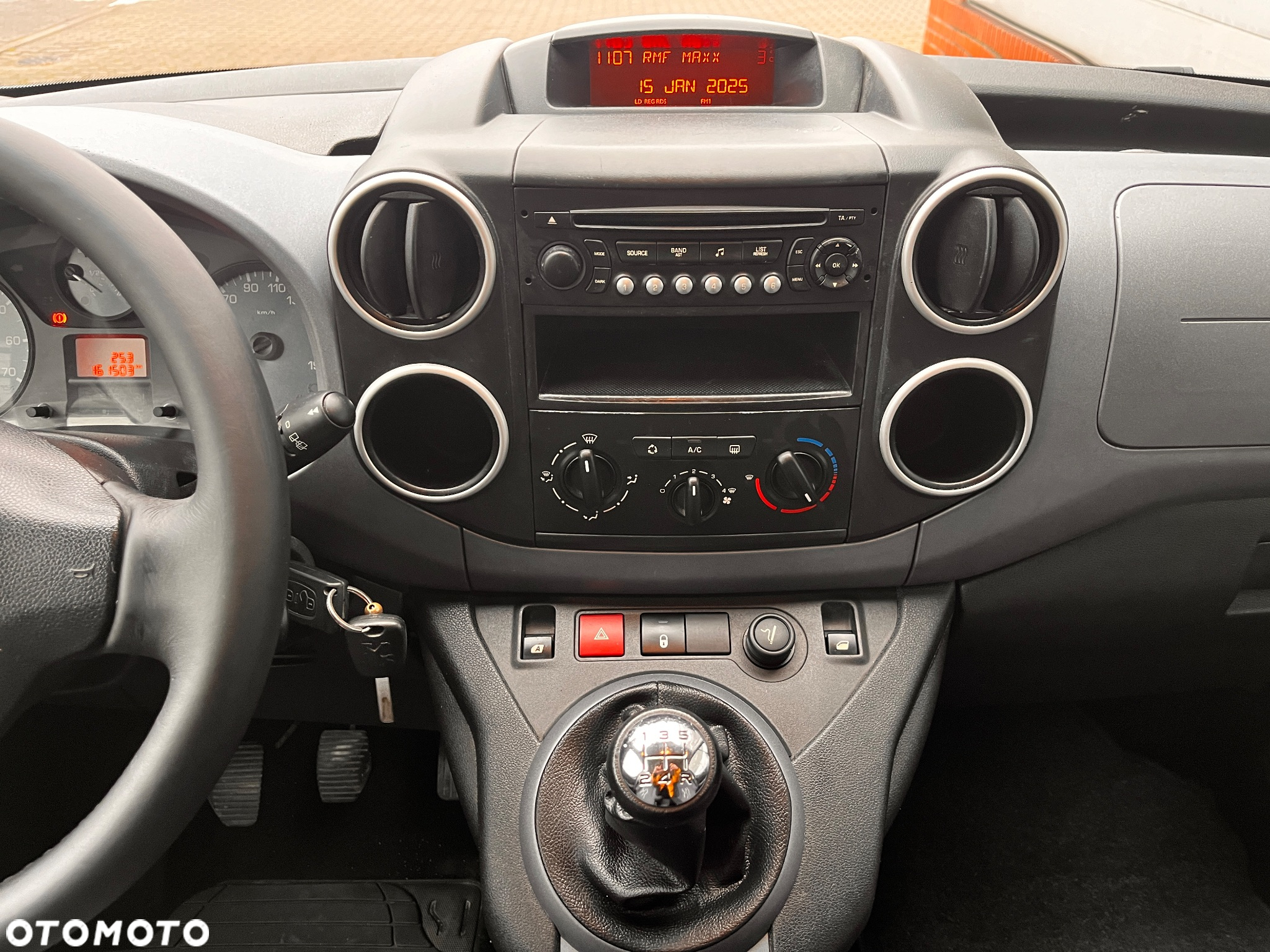 Peugeot Partner Tepee HDi FAP 90 Tendance - 30