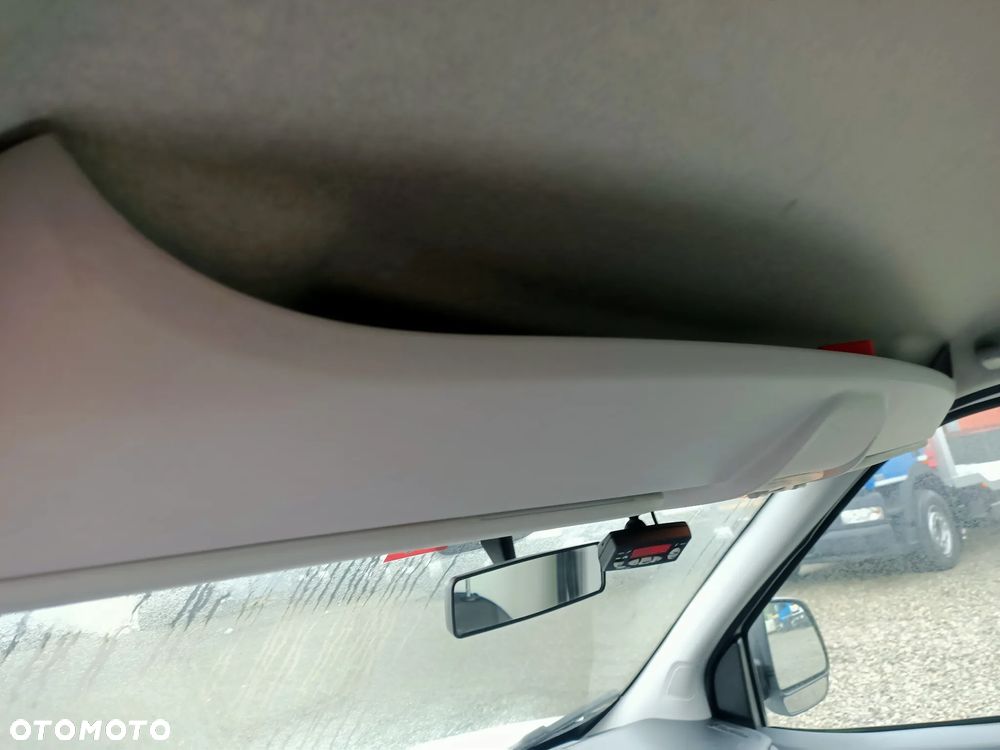 Fiat Doblo Chłodnia 90KM 2 zasilania chłodni - 19