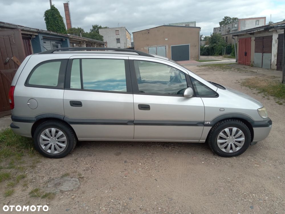 Opel Zafira 1.8 16V Elegance - 6