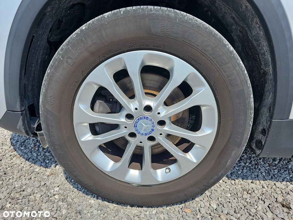 Mercedes-Benz GLA 200 Style - 9