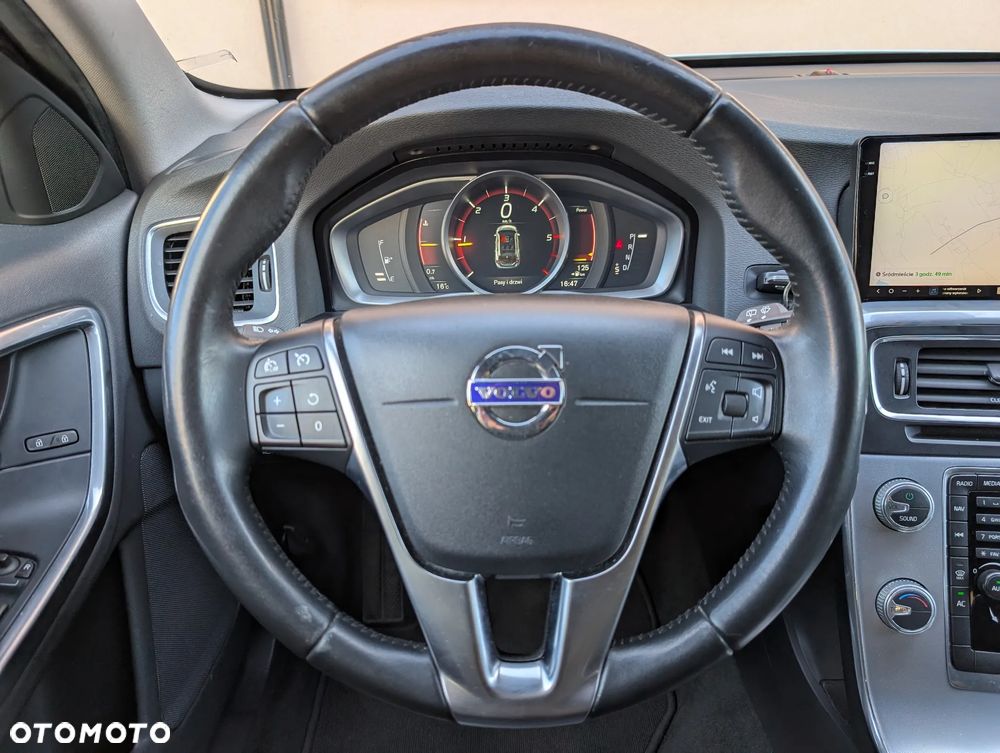 Volvo V60 D3 Geartronic Summum - 31