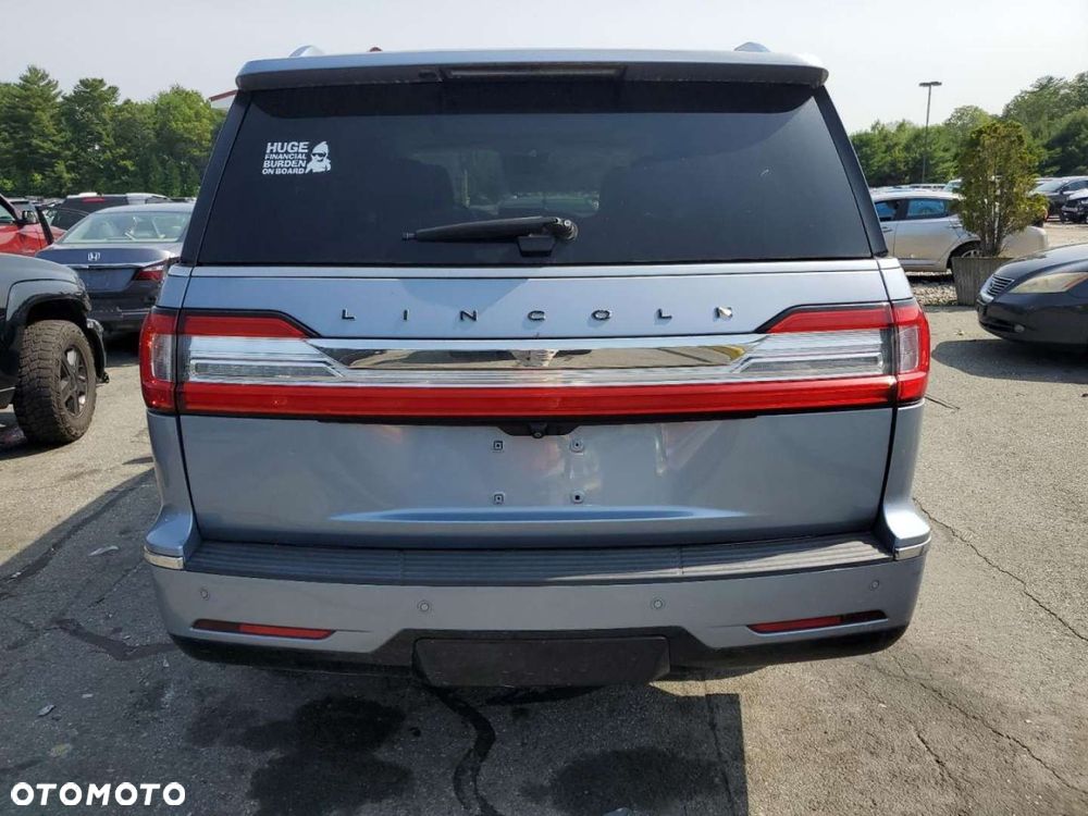 Lincoln Navigator - 3
