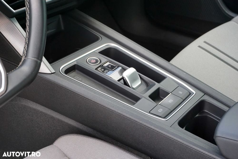 Seat Leon ST 2.0 TDI DSG7 Style - 20