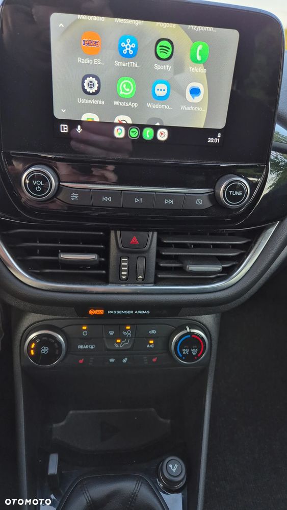 Ford Fiesta - 16