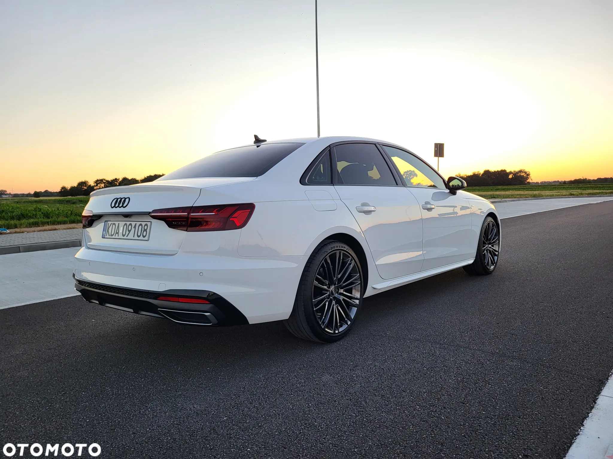 Audi A4 40 TDI S tronic S line - 9