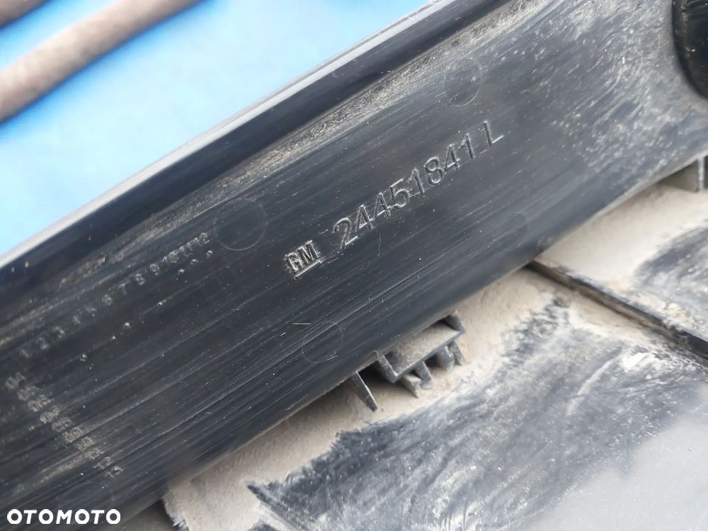 Lampa Opel Zafira B lewy prawy tył lewa prawa tylna ORYGINAŁ kompletna wkład mocowanie żarówek - 8