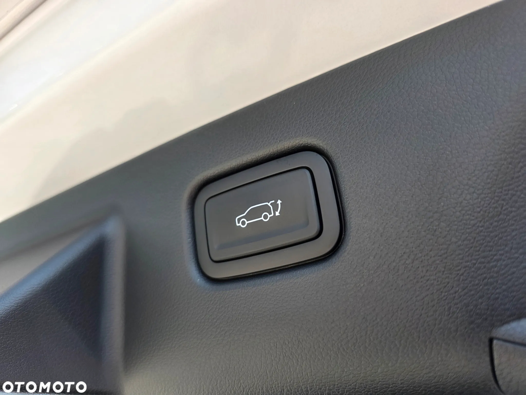 Hyundai Kona 1.6 T-GDI Executive DCT - 16