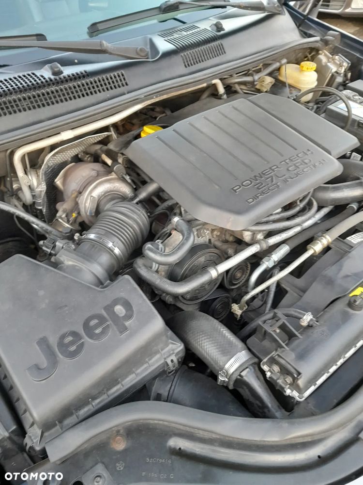Jeep Grand Cherokee 2.7 CRD Laredo - 10