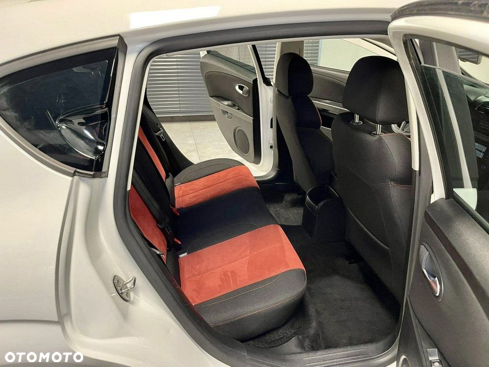 Seat Leon 2.0 TSI FR DSG - 31