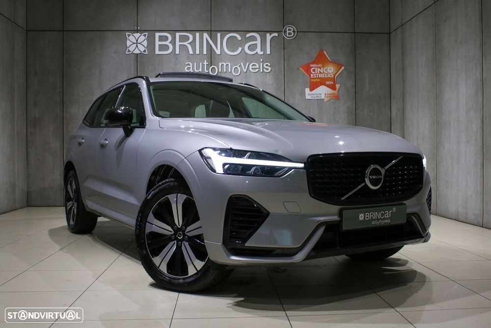 Volvo XC 60 2.0 T6 PHEV Plus Dark AWD — fotografia 43