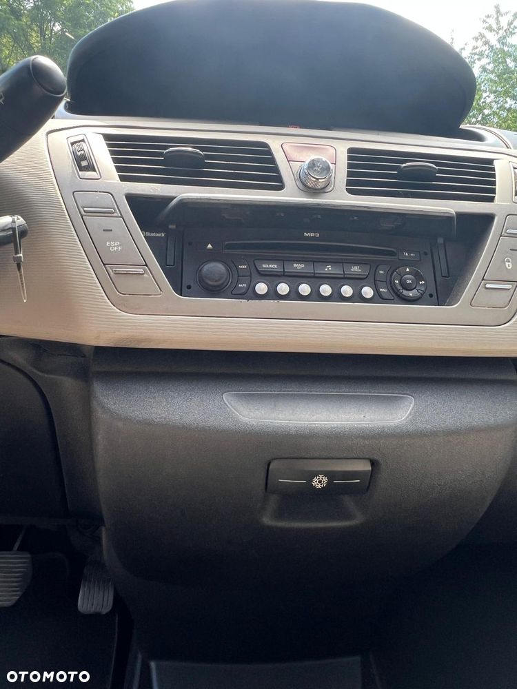 Citroën C4 Picasso - 15