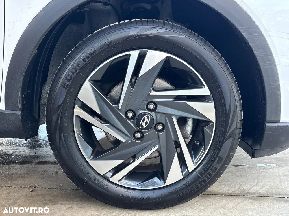 Hyundai Bayon 1.2 MPi 84 CP 5MT Comfort - 32