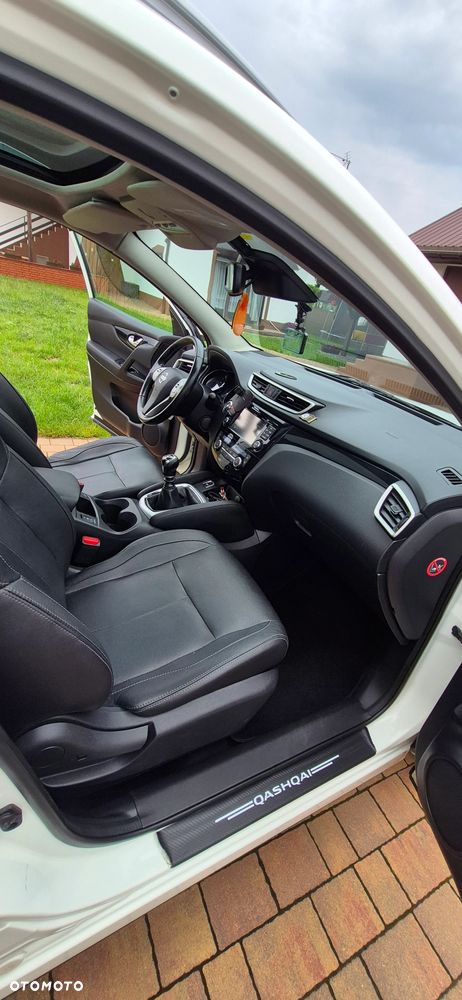 Nissan Qashqai 1.5 dCi Tekna EU6 - 13