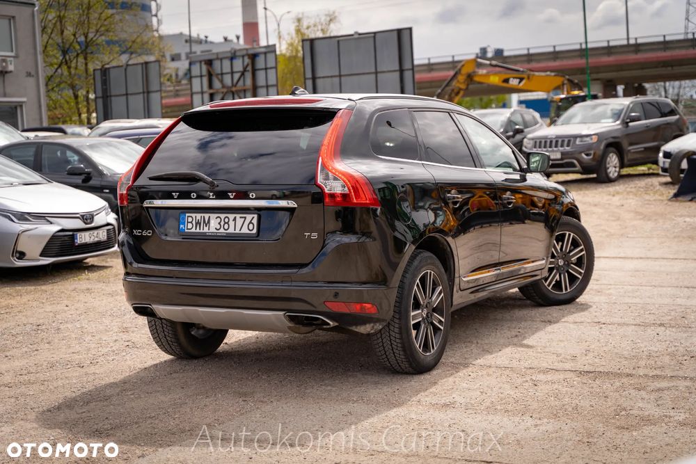Volvo XC 60 T5 Geartronic Momentum - 8