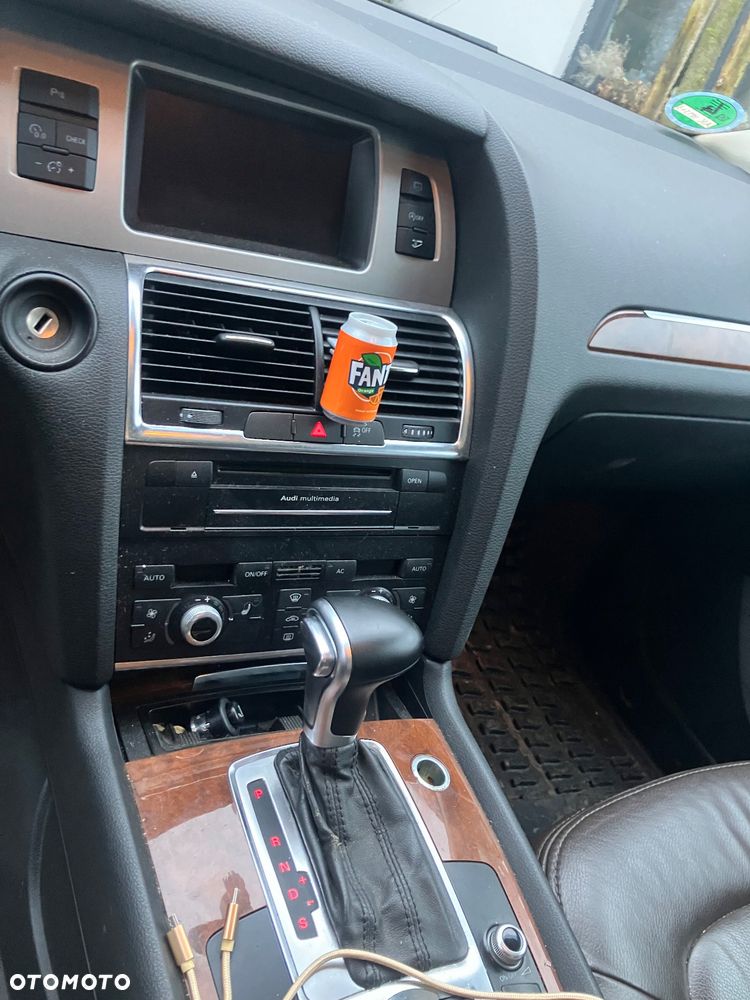 Audi Q7 3.0 TDI Quattro Tiptronic - 6