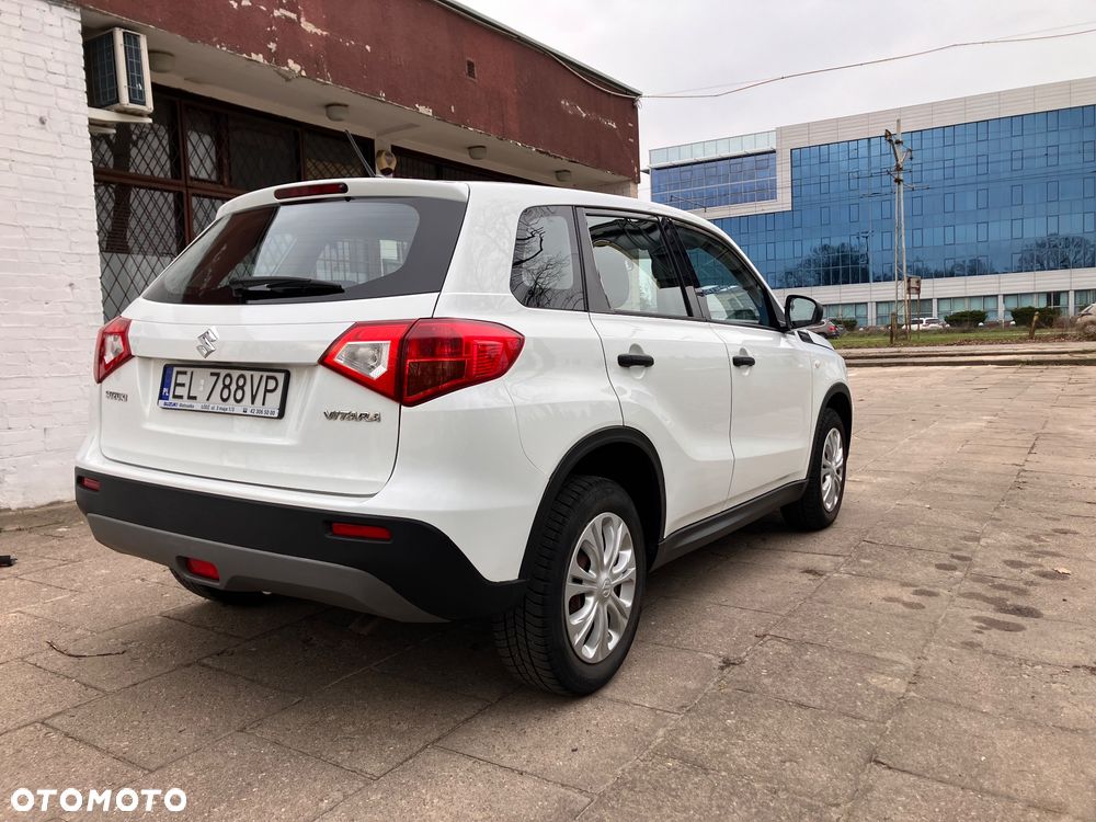 Suzuki Vitara 1.6 Comfort 2WD - 8